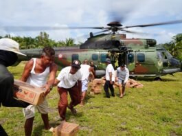 TNI melaksanakan bantuan kemanusiaan di Filipina dengan melakukan dropping makanan menggunakan rute berangkat dari Bandara Vilamor- Naga- Calaguas-Naga-dan kembali ke Vilamor. (Sumber foto Puspen TNI)