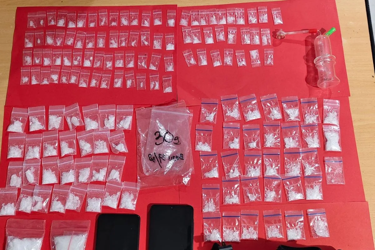 EMPAT PENGEDAR NARKOBA DI PALU BERHASIL DIRINGKUS POLISI