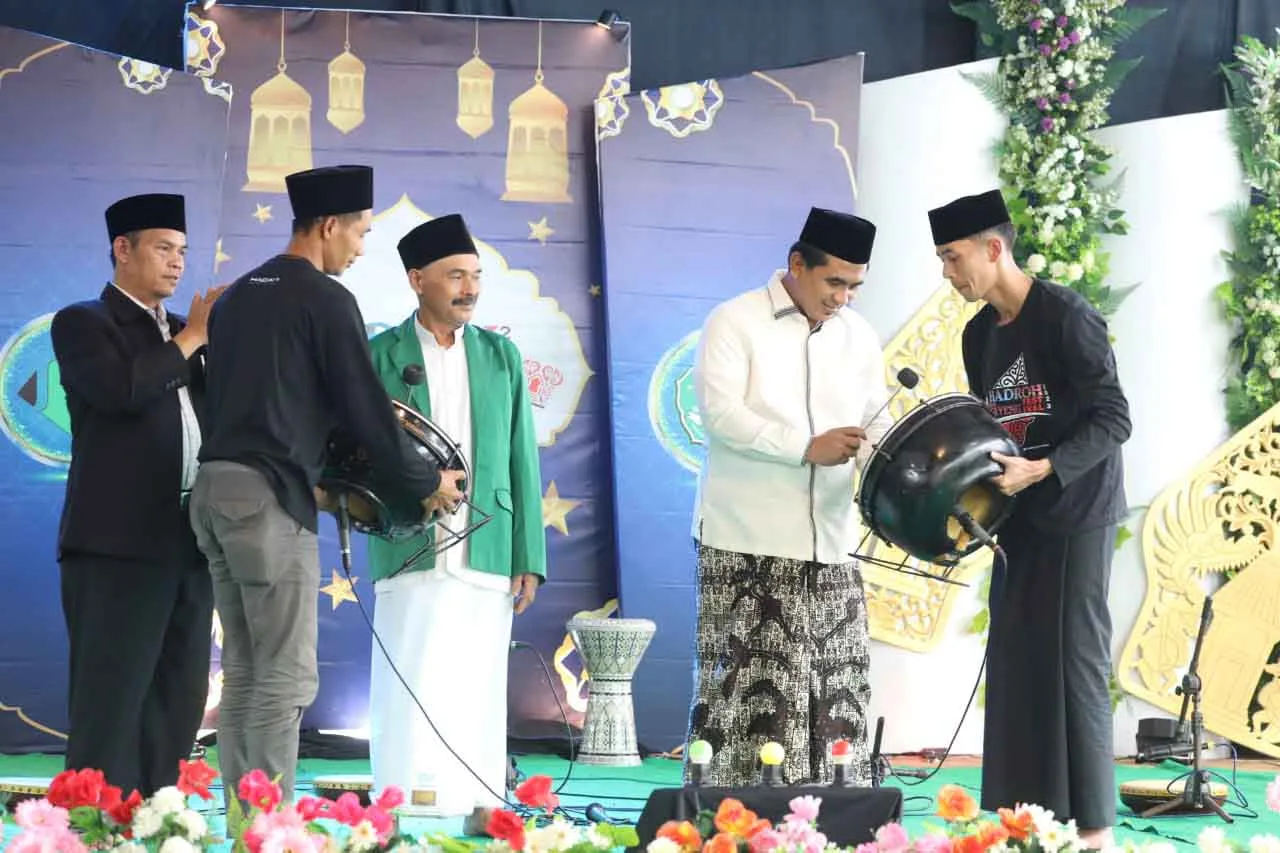 Gus Yasin Dorong Festival Hadroh Jateng Gayeng 2023