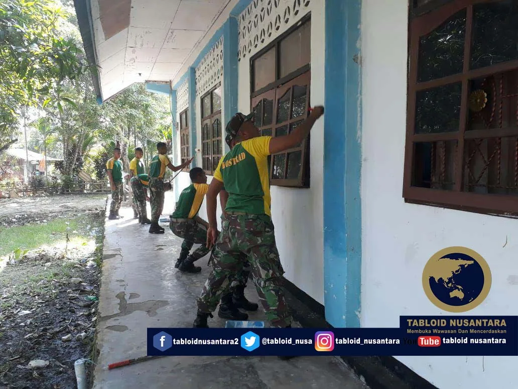 PERINGATI KENAIKAN ISA AL-MASIH, SATGAS PAMTAS YONIF PR 328/DGH BERI WARNA BARU GEREJA BETHEL EBEN EZHER