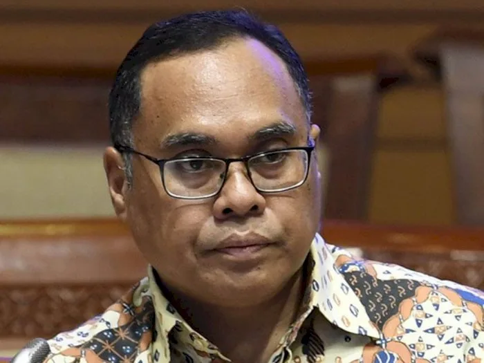 PROF HIKMAHANTO JUWANA :  INDONESIA PATUT ABAIKAN BERBAGAI MANUVER BENNY WENDA TENTANG PAPUA BARAT