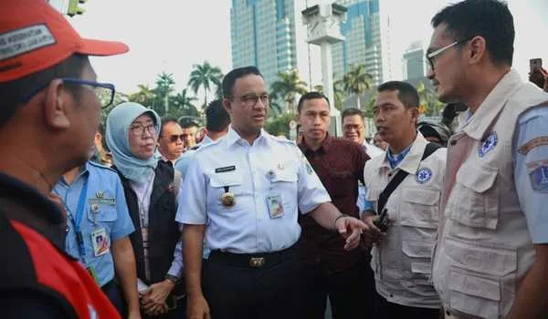 PULANG DARI JEPANG, ANIES BASWEDAN TINJAU LOKASI DEMO