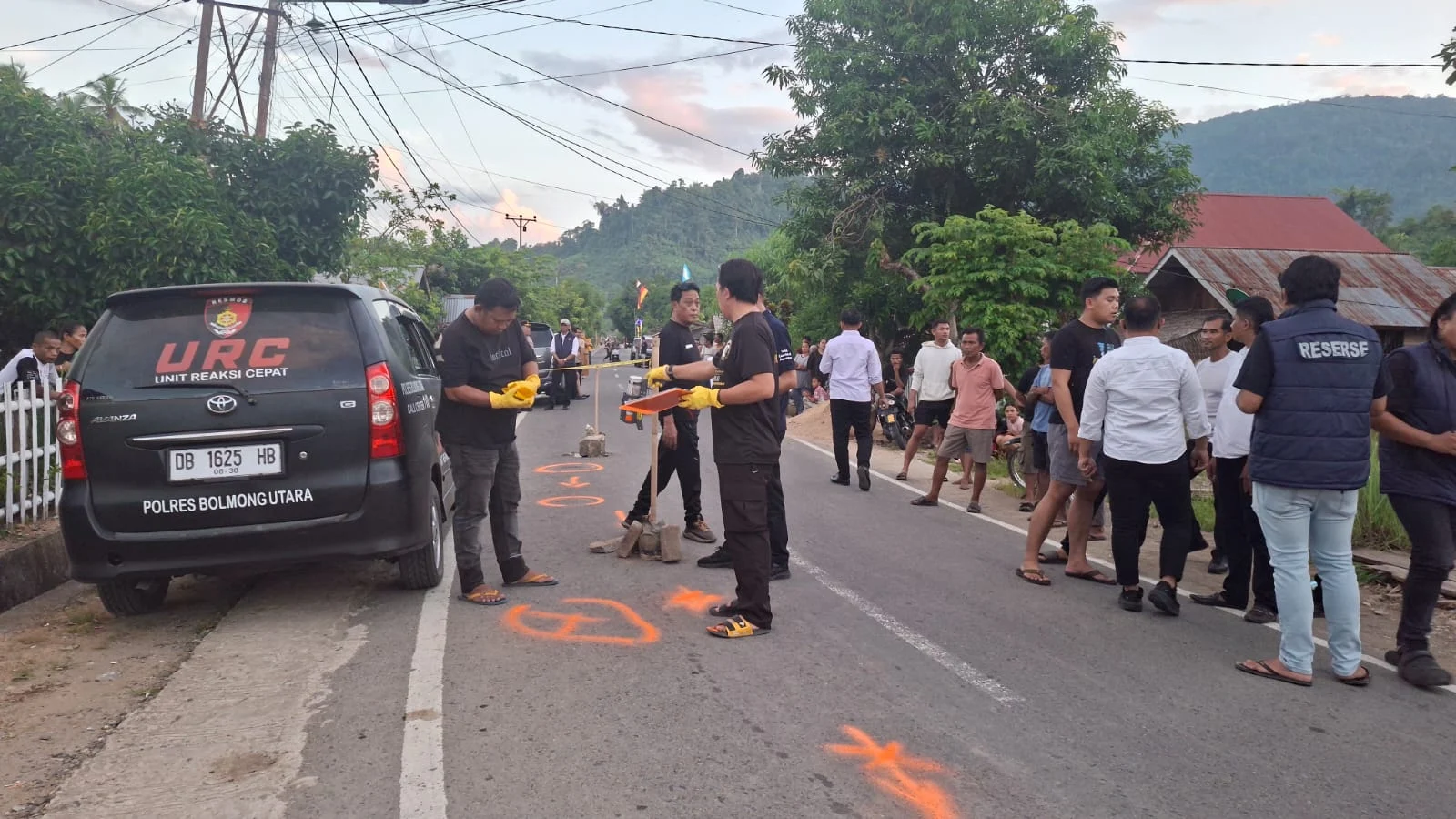 ANGGOTA URC POLRES BOLMUT GUGUR TERTEMBAK REKAN SENDIRI SAAT BERTUGAS DILAPANGAN