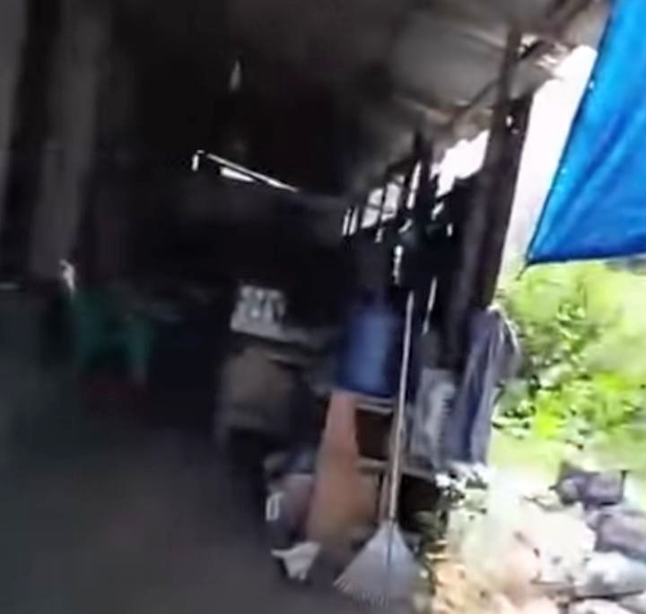 VIRAL, AKSI NEKAT EMAK-EMAK GEREBEK RUMAH DAN LAPAK BANDAR SABU SENDIRIAN DI LABUAN BATU