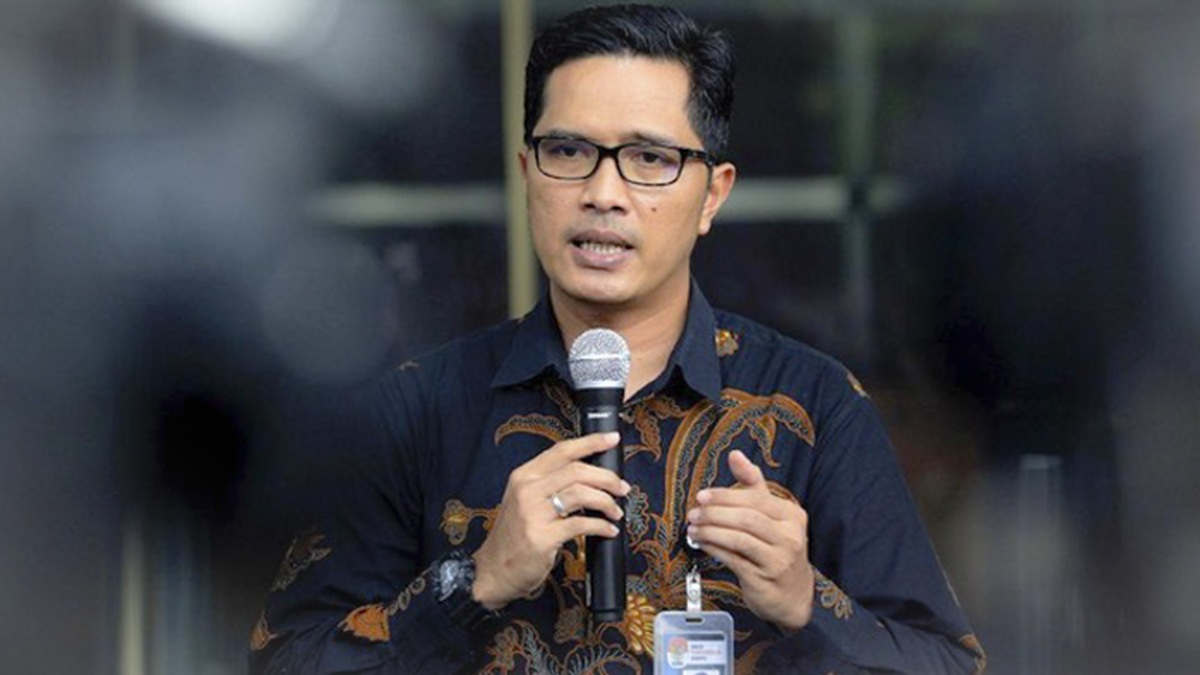 MANTAN JUBIR KPK ADRIANSYAH DITUNJUK JADI KUASA HUKUM EKS JAMPIDSUS
