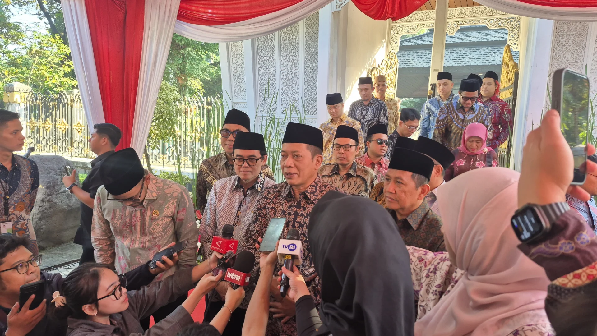 MENTERI KOPERASI: AKHIR TAHUN 2026, 40 RIBU UNIT KOPDES BEROPERASI