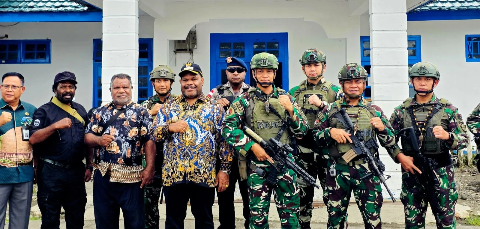KEHADIRAN TNI PULIHKAN RASA AMAN DI MASYARAKAT, BUPATI YAHUKIMO APRESIASI SATGAS KOOPS TNI HABEMA
