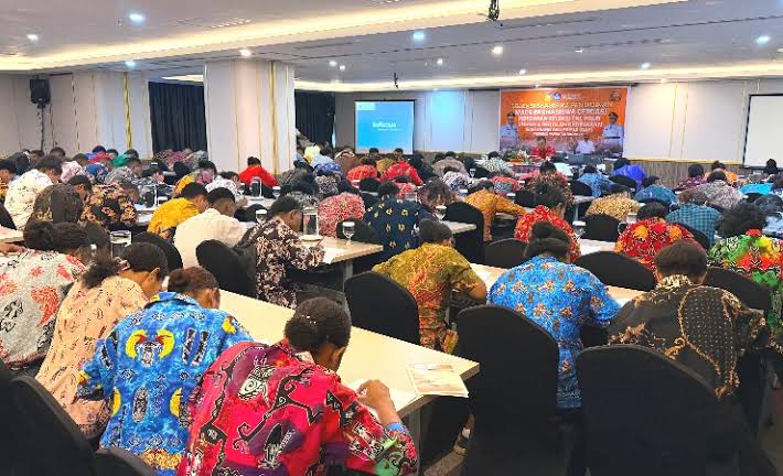 DISDIK PAPUA BUKA SELEKSI PROGRAM BEASISWA MAHASISWA CERDAS UNTUK 1000 ORANG