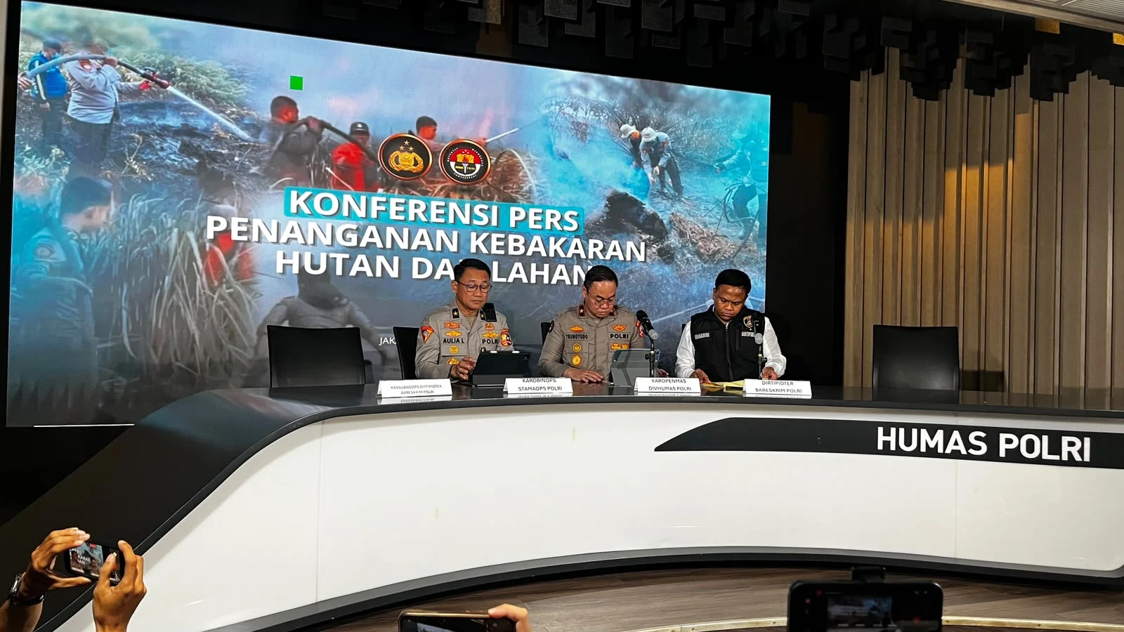 72 TERSANGKA KARHUTLA DITANGKAP, POLISI : BUKAN EL NINO TAPI SENGAJA DIBAKAR BUKA LAHAN