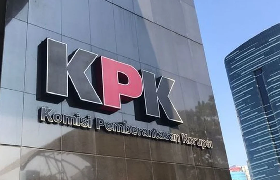 INDIKASI KORUPSI, KPK GELEDAH KANTOR BAPPENDA DAN BKPSDM KABUPATEN BOGOR