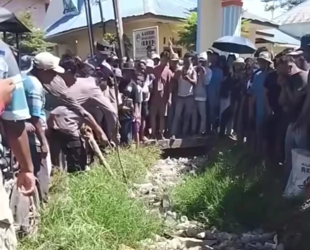 NYEBUR PARIT, DIDUGA MABUK, PRIA TEWAS DALAM KECELAKAAN TUNGGAL