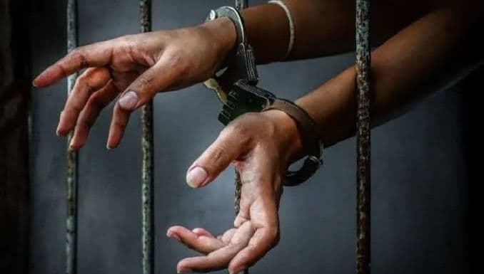 CEKCOK DAN MINTA CERAI, SUAMI SAYAT LEHER ISTRI DI SERANG