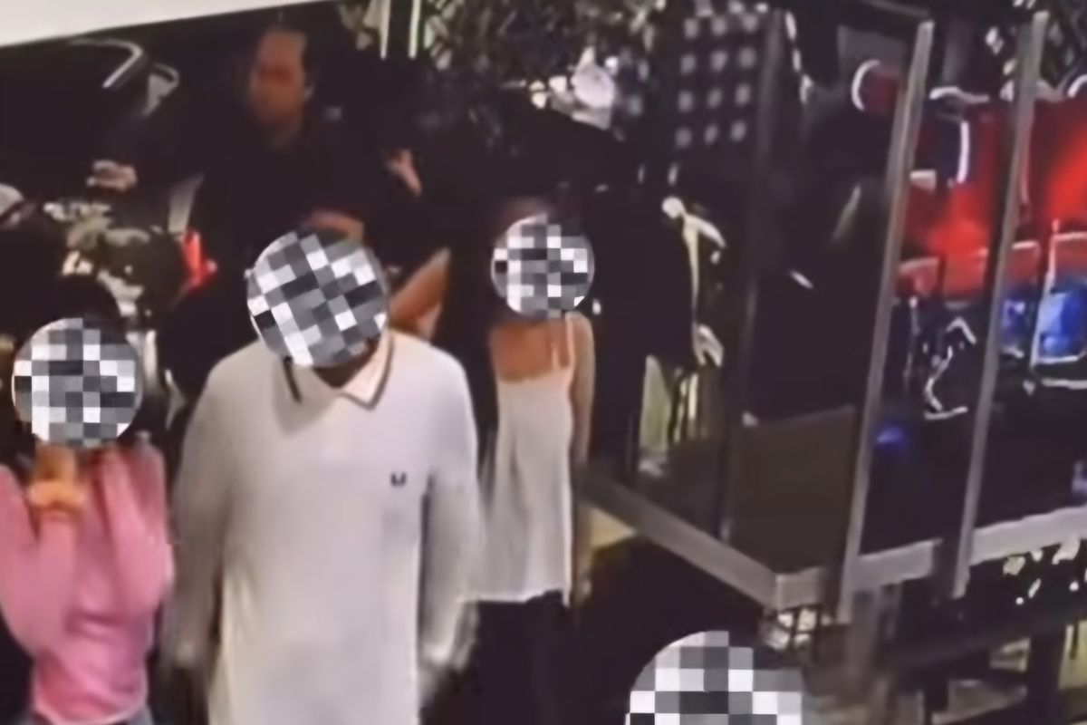 POLISI UNGKAP MOTIF PRIA TENDANG WANITA FOOD COURT MALL DI JAKARTA