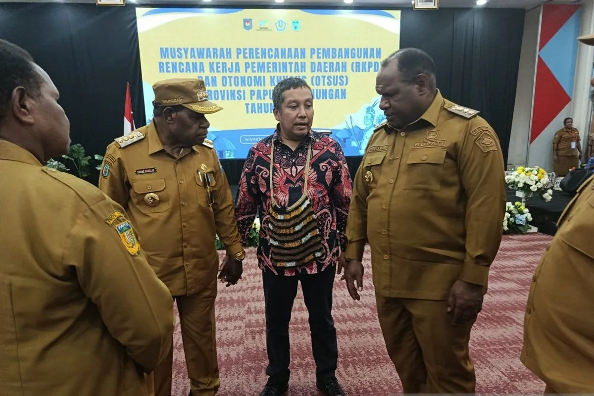 DORONG PEMERATAAN PEMBANGUNAN DI TANAH PAPUA, BAPPENAS TEKANKAN PERENCANAAN TERINTEGRASI DAN KEMUDAHAN INVESTASI