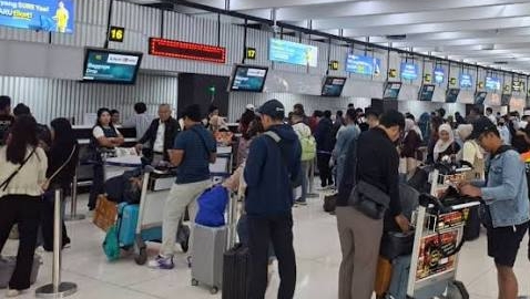 OPERASIONAL BANDARA SOEKARNO HATTA KEMBALI NORMAL, USAI ABU VULKANIK ANAK KRAKATAU