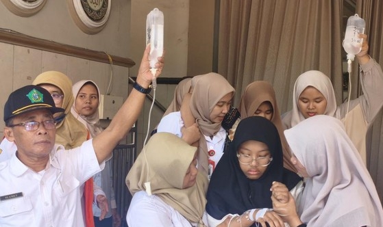 116 SANTRI KORBAN KERACUNAN MBG, KEMBALI MASUK KE RUMAH SAKIT LAGI