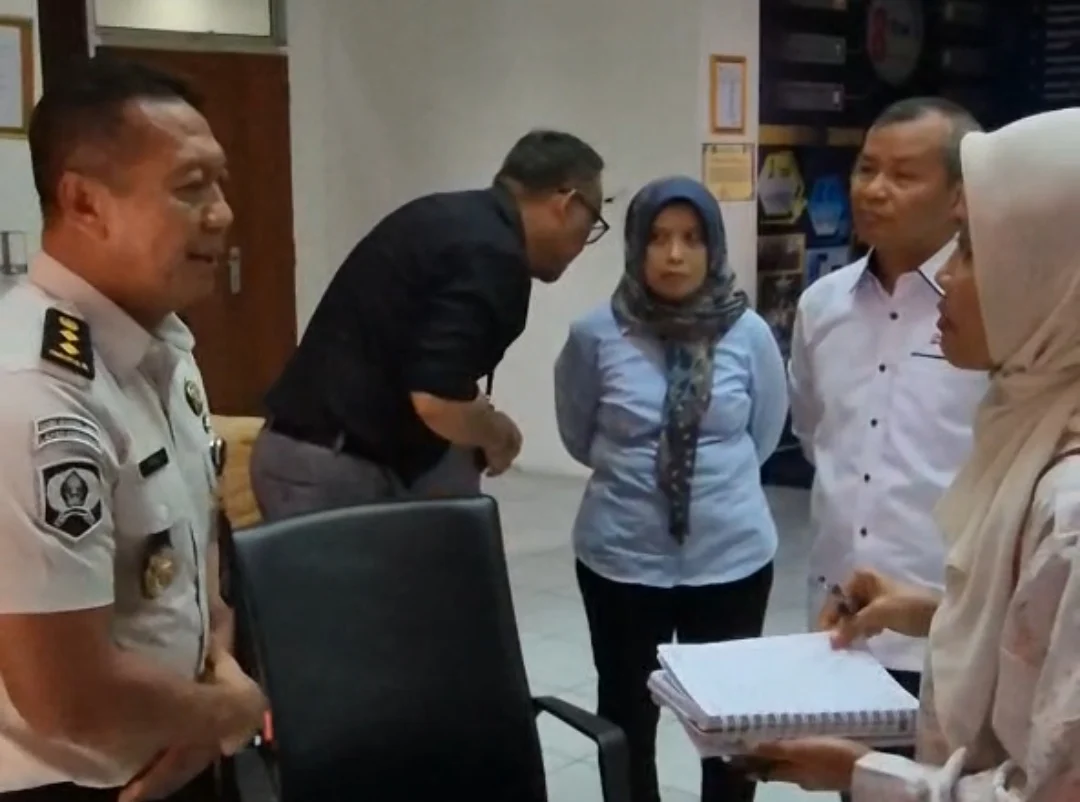 SEMPAT DIHALANGI PETUGAS, OMBUDSMAN TEMUKAN KAMAR STANDAR APARTEMEN DI BELAKANG LAPAS CIBINONG,