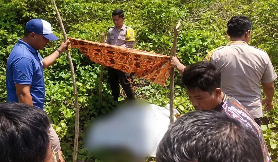 PEMUDA 22 TAHUN DITEMUKAN TEWAS DI PANTAI WADU BABA BIMA, POLISI SELIDIKI DUGAAN KEKERASAN