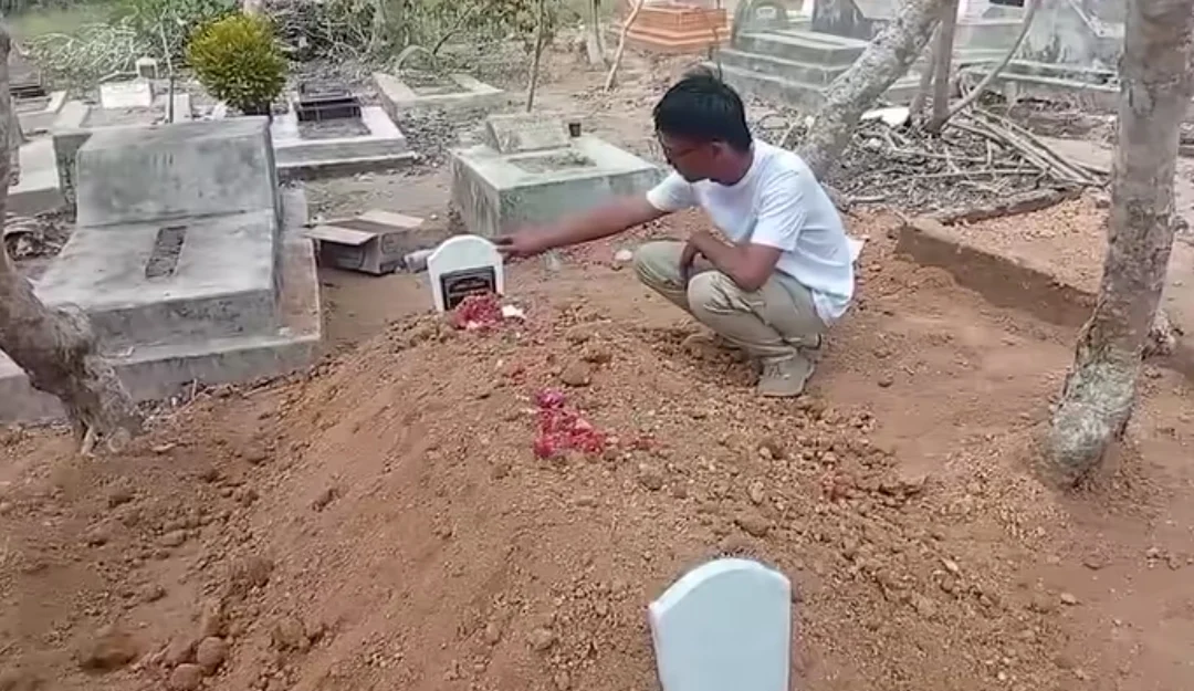 TRAGIS MURID SD 9 TAHUN DI LAMPUNG TENGAH MENINGGAL TERSEDAK BIJI KELENGKENG MENU MBG