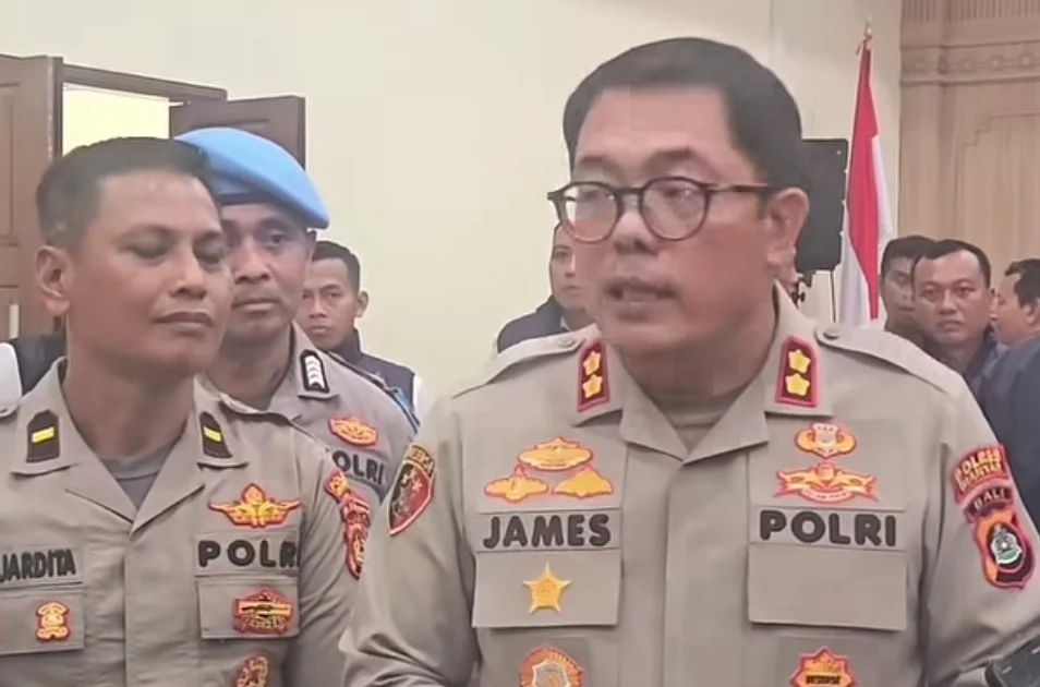 TERSERET SENPI ILEGAL OKNUM ANGGOTA POLRES GIANYAR DIPERIKSA PROPAM POLDA BALI