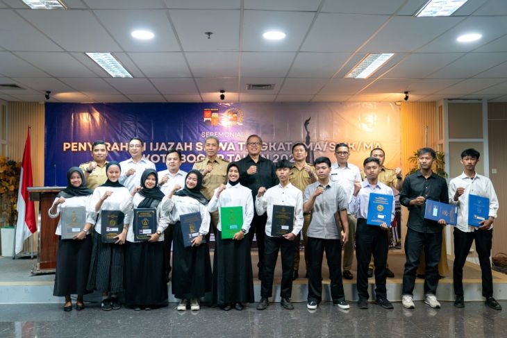 PEMKOT DA DPRD BOGOR KEMBALI GULIRKAN PROGRAM TEBUS IJAZAH AKIBAT BIAYA ADMINISTRASI