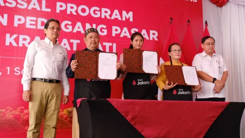 MODAL MENGALIR KE PASAR INDUK KRAMAT JATI, RIBUAN PEDAGANG UMKM DIDORONG NAIK KELAS