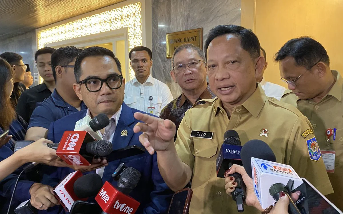 TITO LURUSKAN POLEMIK DEFINISI OAP: BUKAN UBAH IDENTITAS, TAPI PERJELAS PENERIMA DANA OTSUS