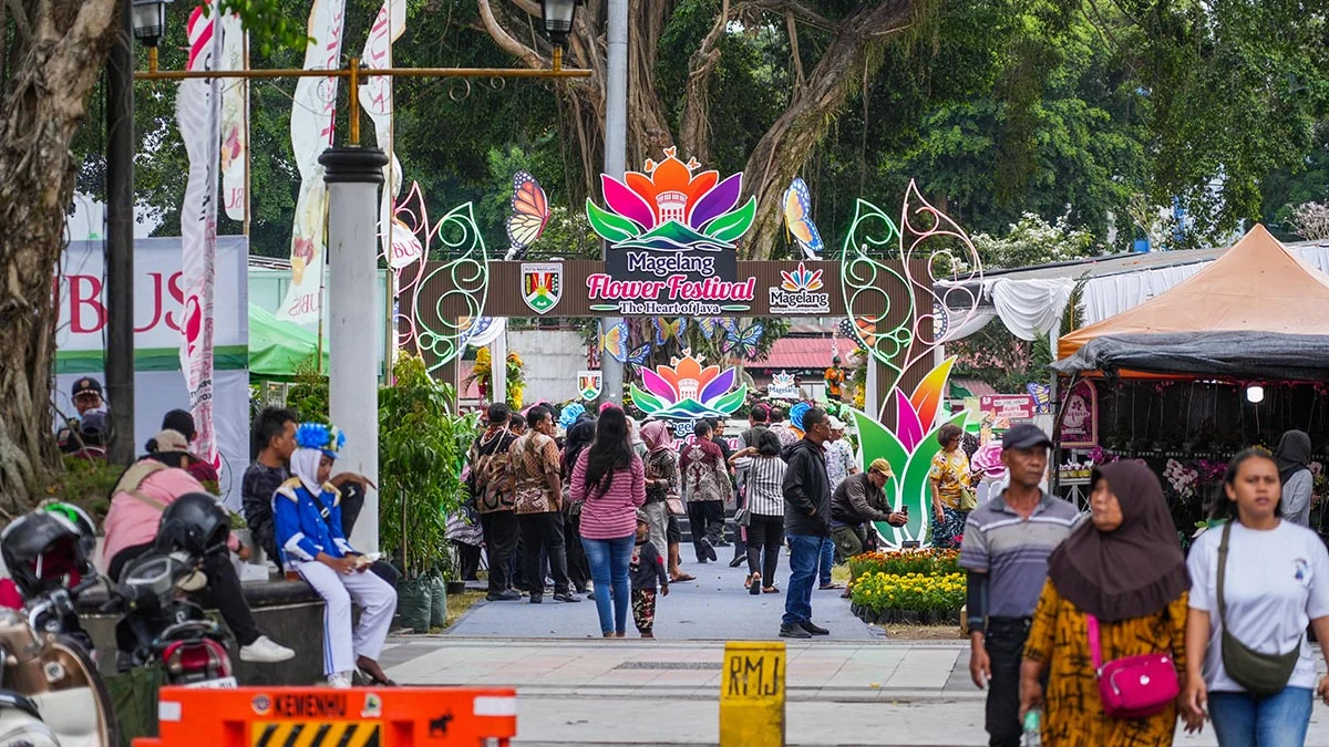 MAGELANG FLOWER FESTIVAL 2026: 8 HARI BUNGA, SENI, DAN UMKM, DITUTUP ETHNO CARNIVAL KELILING KOTA