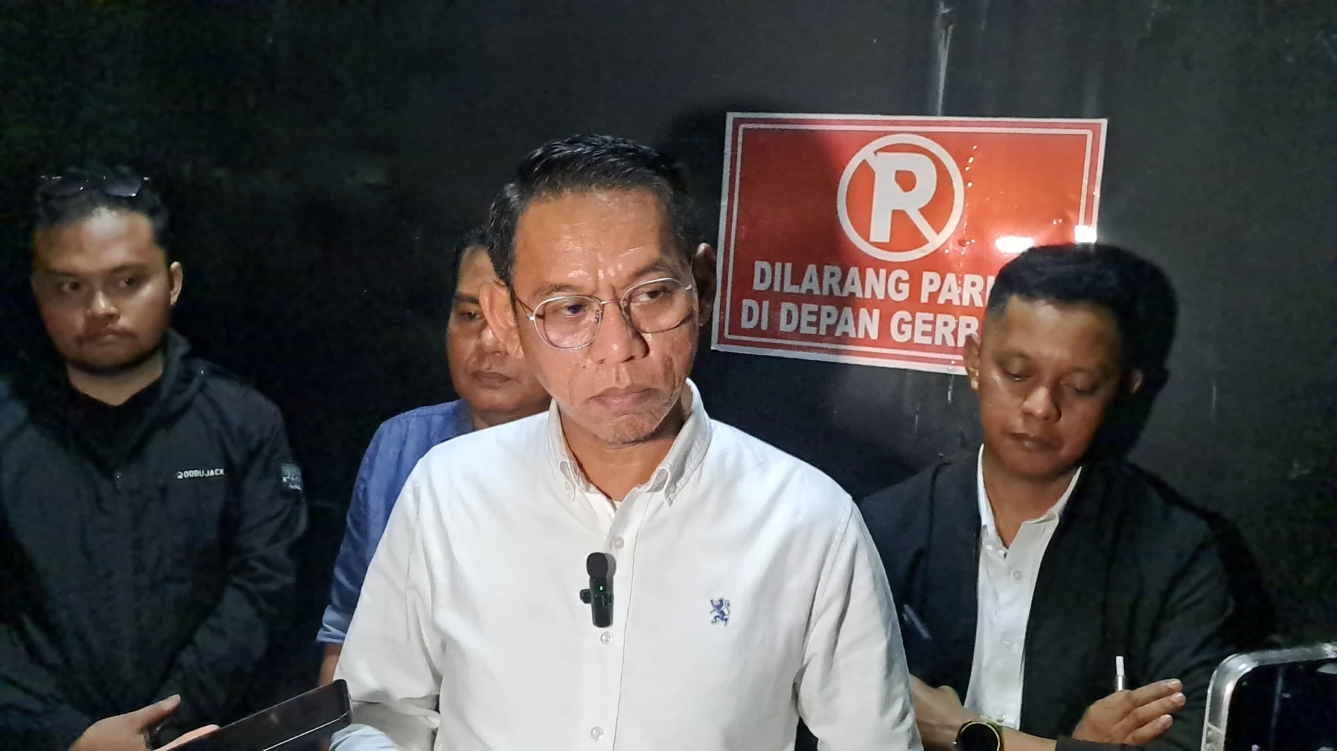 KUASA HUKUM KEJAR PENANGGUHAN, EKS BUPATI GOWA HUSNIAH TALENRANG BERALASAN MAAG AKUT