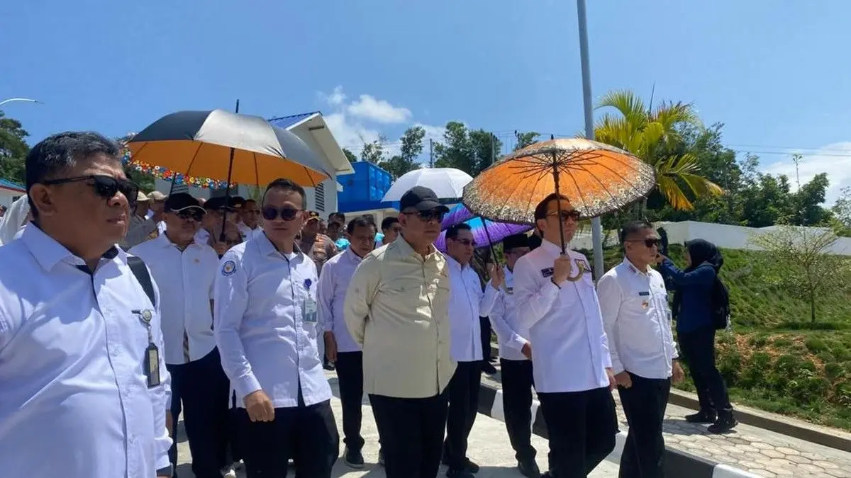 KETUA MPR AHMAD MUZANI SEBUT KAMPUNG NELAYAN MERAH PUTIH DI NATUNA BUKTI NEGARA HADIR DI PERBATASAN