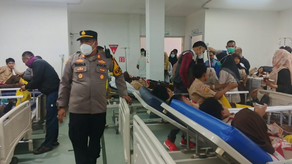 103 SISWA SMPN 2 CISARUA KERACUNAN MBG, DILARIKAN KE RSPG – SUSU DIDUGA PEMICU