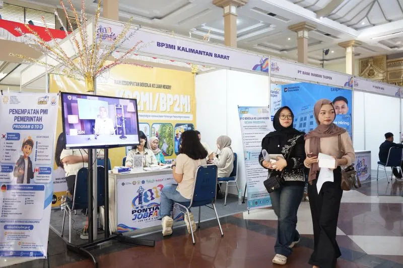 2.000 LOWONGAN DIBUKA DI JOB FAIR PONTIANAK 2026, PENGANGGURAN MASIH 7,91 PERSEN