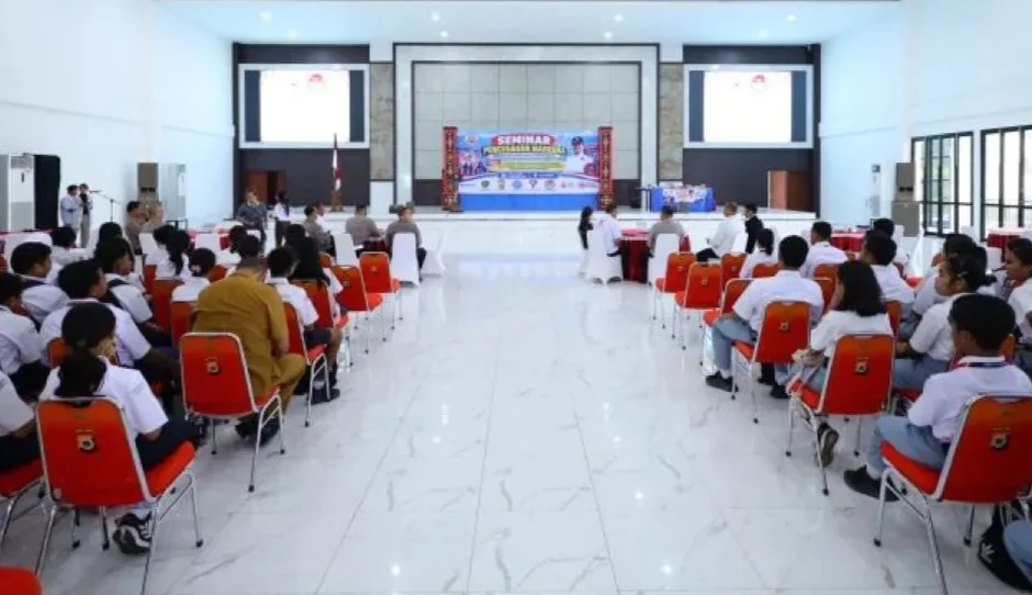 JARINGAN NARKOBA MASUK RUANG DIGITAL POLDA MALUKU DAN BNN BENTENGI GENERASI MUDA LEWAT EDUKASI
