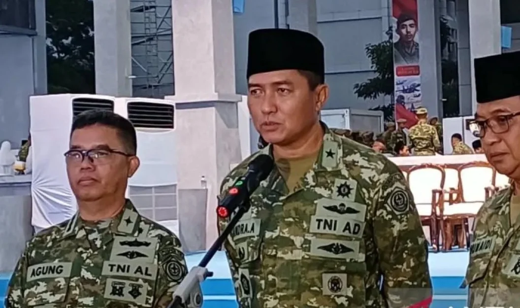 PRESIDEN PRABOWO DIJADWALKAN PIMPIN HUT KE-81 TNI YANG DIGELAR SECARA SEDERHANA DI MABES TNI CILANGKAP