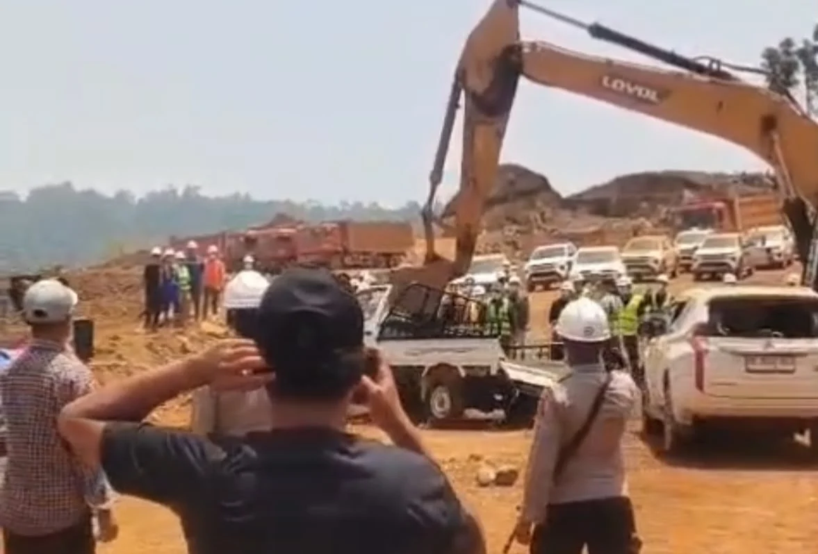 75 TKA DIEVAKUASI KE POLDA SULTENG USAI BENTROK WARGA VS PT ASKON DI MOROWALI, 6 ORANG LUKA