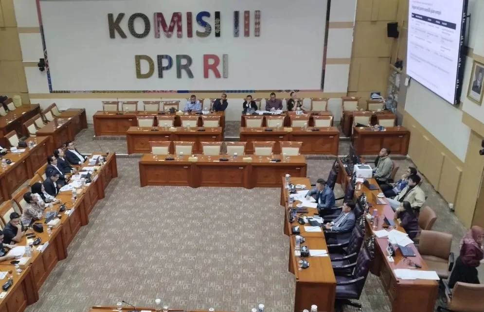 HABIBUROKHMAN GASPOL RUU PERAMPASAN ASET: RESES TETAP RAPAT, 80 ELEMEN MASYARAKAT DIDENGAR
