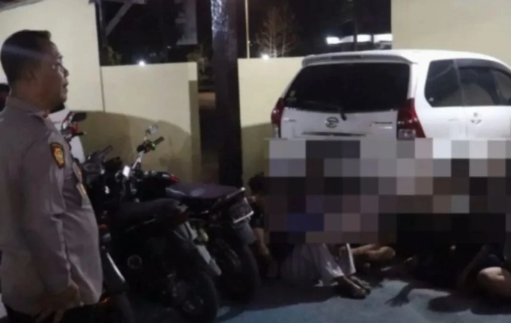 35 REMAJA BALAP LIAR DI BEKAS GERBANG TOL KM 77 CIPALI PURWAKARTA DIAMANKAN, 24 MOTOR DISITA