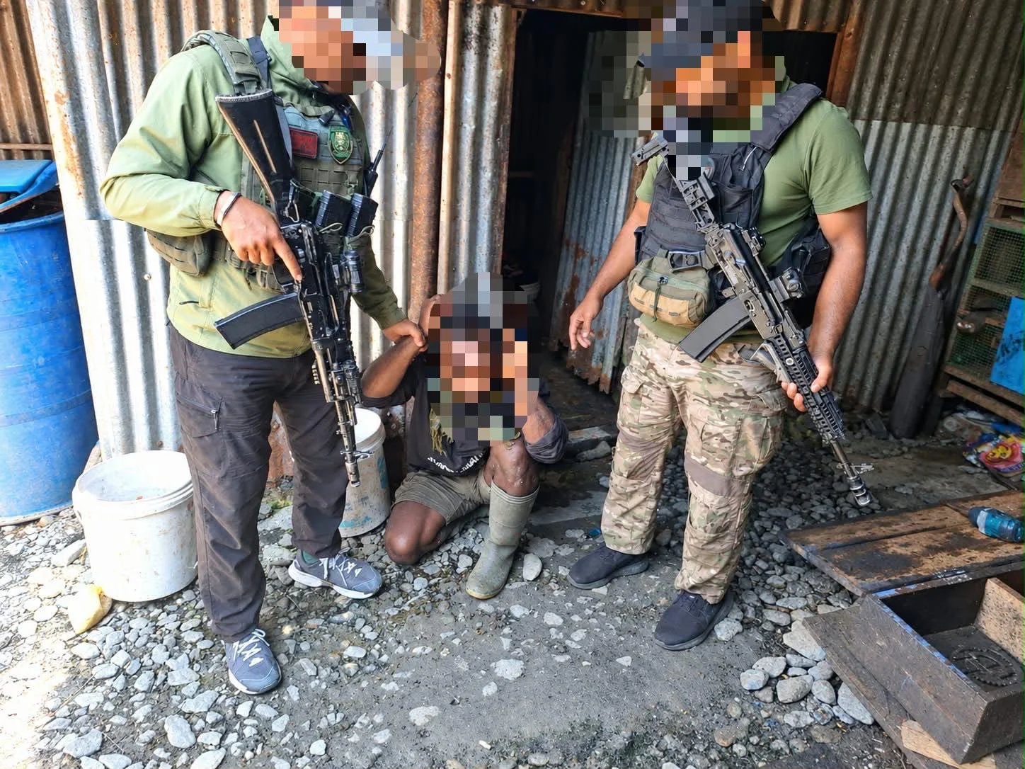 PENEGAKAN HUKUM PROFESIONAL DI PUNCAK JAYA, SATGAS DAMAI CARTENZ TANGKAP DPO PENGANIAYAAN BERAT DAN USUT JARINGAN KEJAHATAN