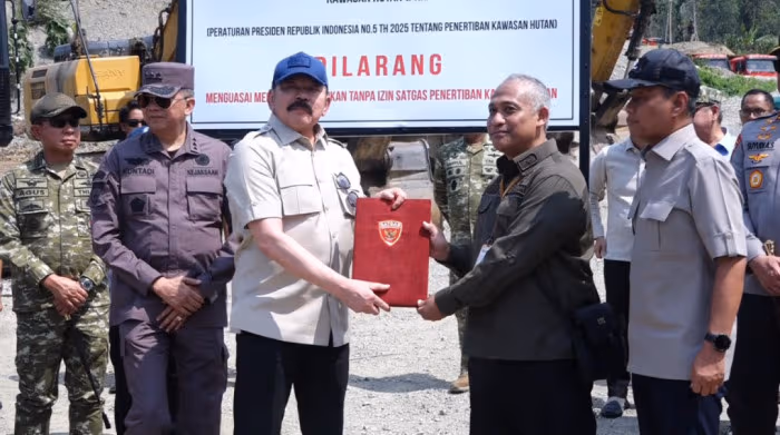PENEGAKAN KEDAULATAN SUMBER DAYA ALAM DI PAPUA TENGAH, SATGAS PKH RESMI CABUT IUP PT KEL ATAS PELANGGARAN TAMBANG EMAS ILEGAL