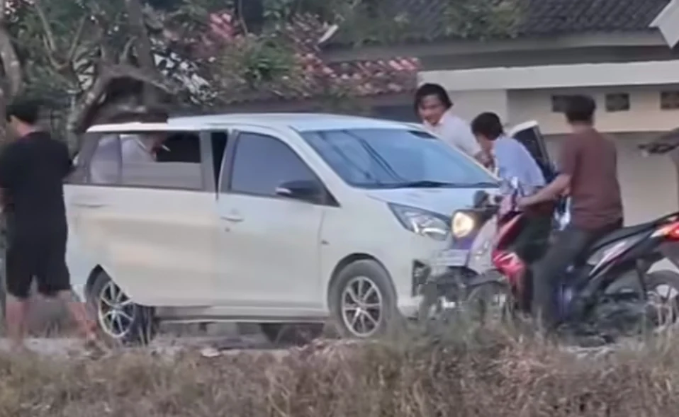 MELAWAN POLISI SAAT DITANGKAP, PELAKU PEMBUNUHAN SADIS SATU KELUARGA DI TULANG BAWANG DITEMBAK MATI