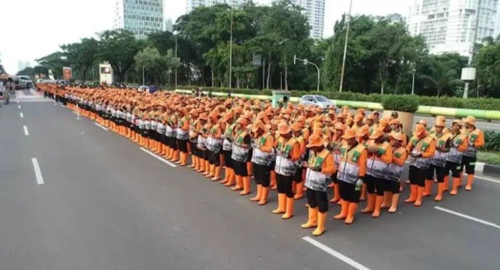 DLH DKI BUKA 264 LOWONGAN PADAT KARYA, GAJI RP174 RIBU PER HARI TANPA SYARAT IJAZAH
