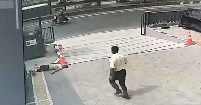 SOPIR TAKSI ONLINE TEWAS SAAT ISI DAYA MOBIL LISTRIK DI DAAN MOGOT, DIDUGA SAKIT MENDADAK