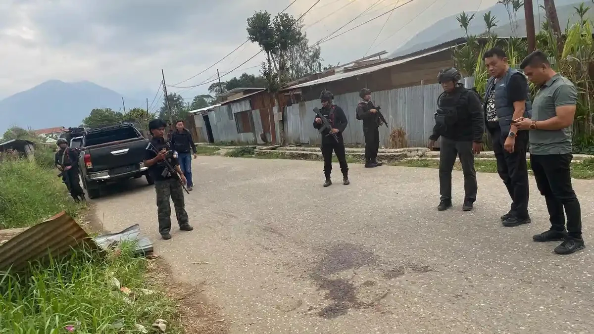 USUT TUNTAS KASUS PENGANIAYAAN ANGGOTA POLSEK KAMU, POLDA PAPUA TENGAH TERJUNKAN TIM KHUSUS OLAH TKP DI DOGIYAI