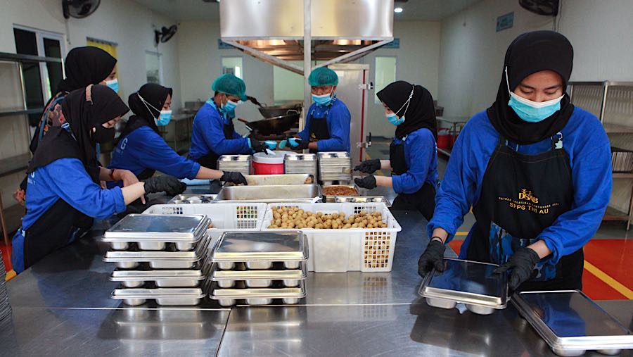 16 DAPUR SPPG 3T DIAKTIFKAN DI PAPUA BARAT, SASAR 5.844 PENERIMA MBG